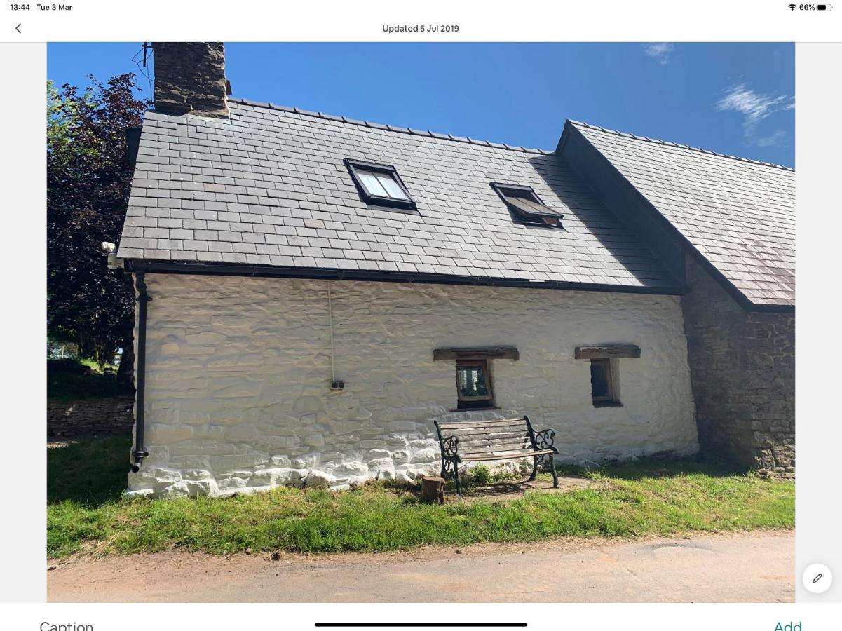 Ty Fferm Hen, Ancient Farmhouse, Coity Bach Talybont-on-Usk Exteriér fotografie
