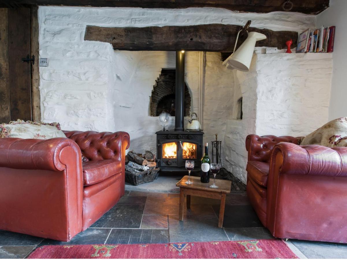 Ty Fferm Hen, Ancient Farmhouse, Coity Bach Talybont-on-Usk Exteriér fotografie
